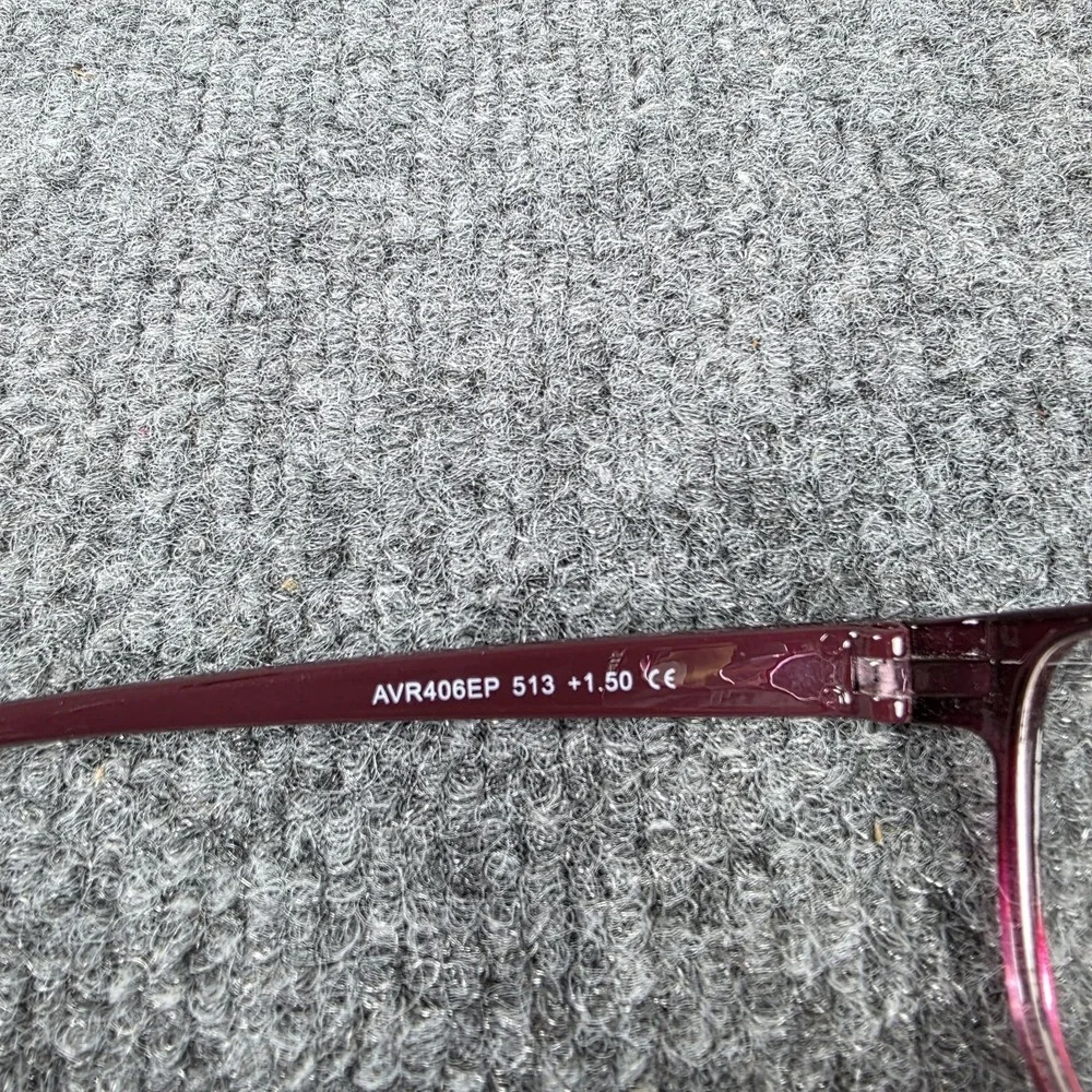 Adrienne Vittadini Cat Eye Readers +1.50 Black Clear Frame AVR406EP‎
